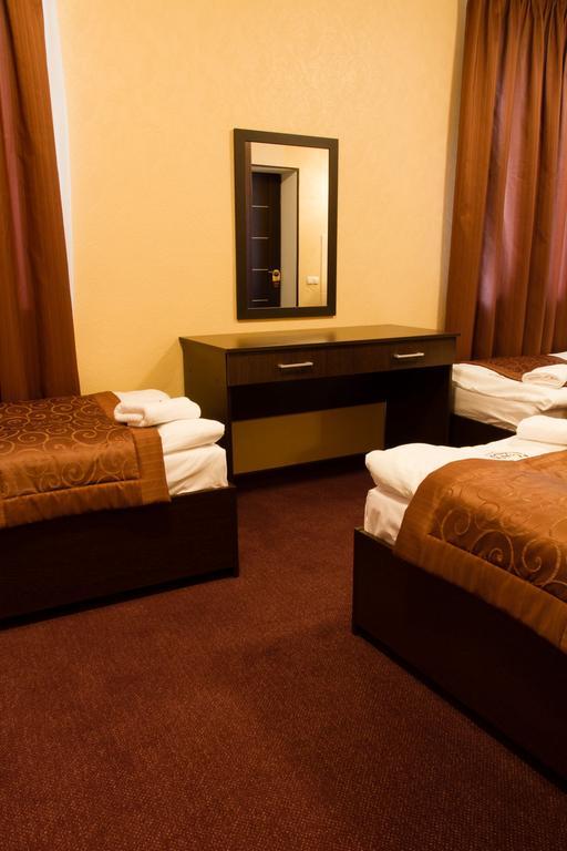 Grand Sport Hotel Brovary Bilik gambar