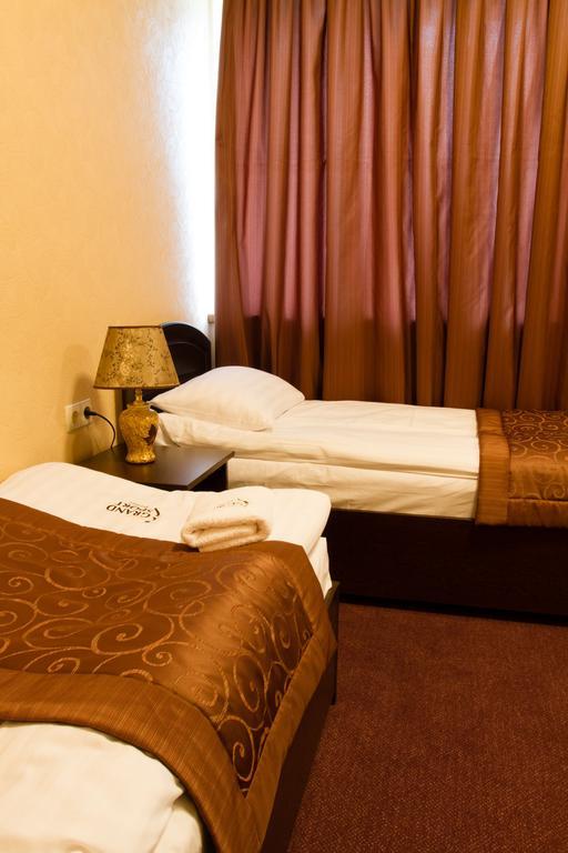 Grand Sport Hotel Brovary Bilik gambar