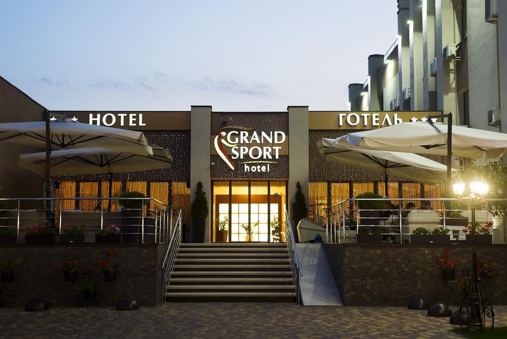 Grand Sport Hotel Brovary Luaran gambar